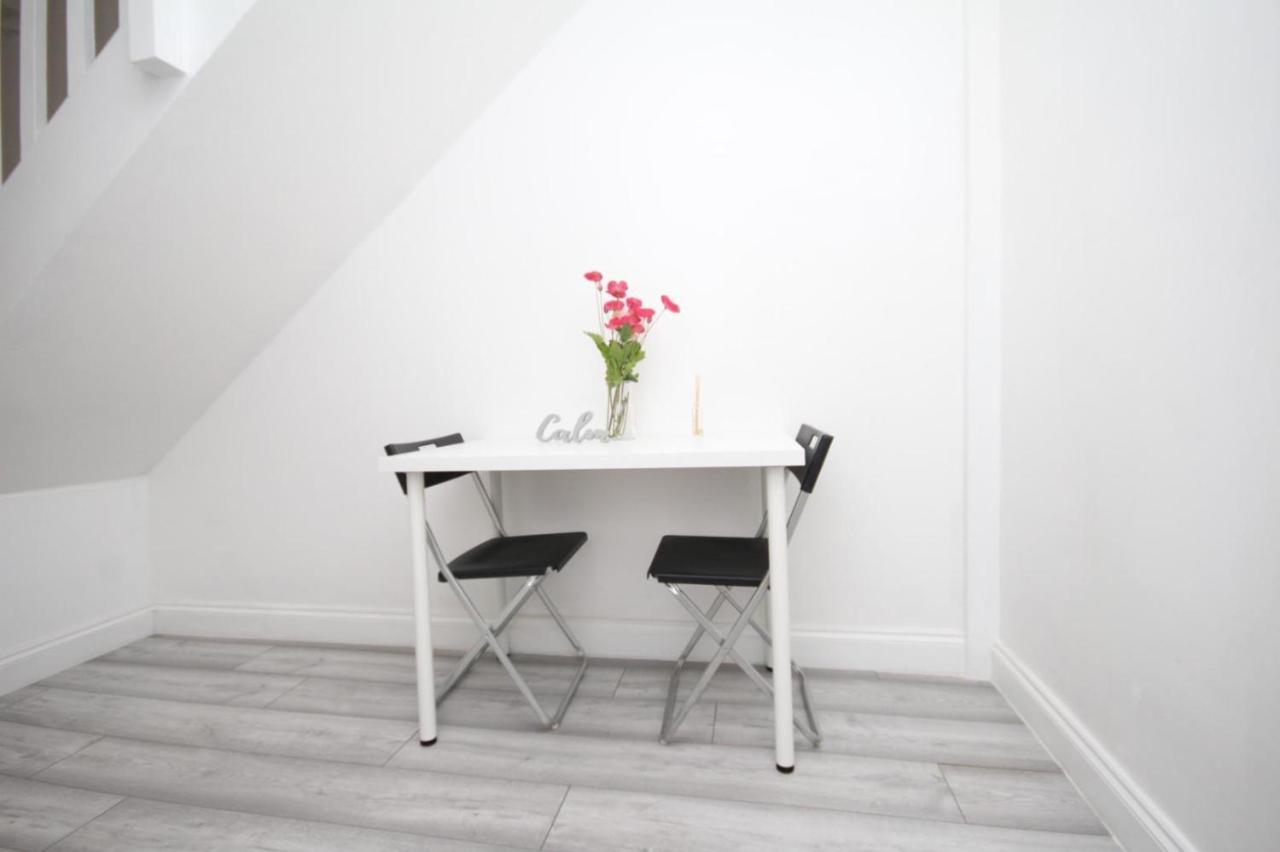 Lovely 3 Bed Spacious Flat Apartment In Central London Bagian luar foto